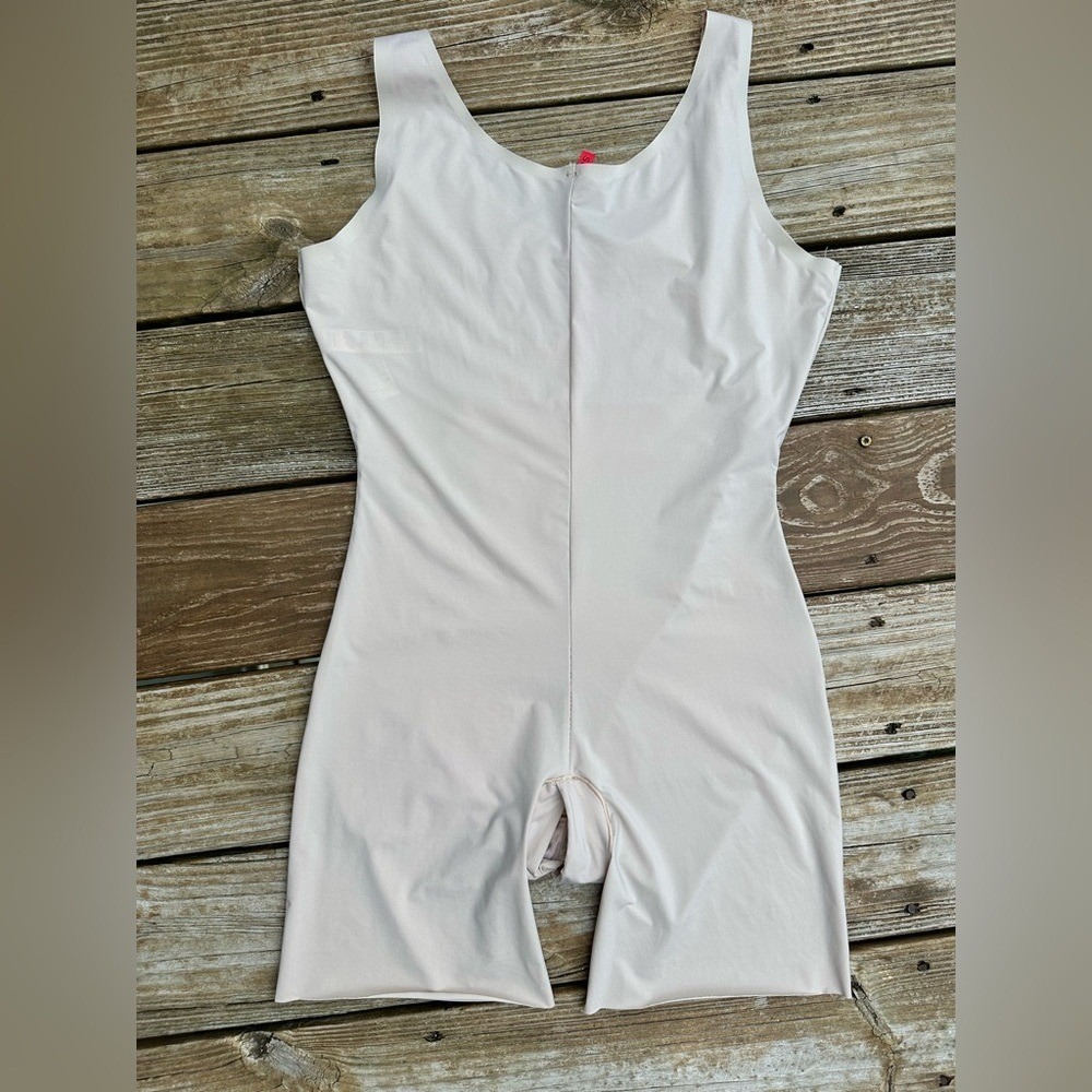 SPANX Shaping Bodysuit Full Body Slip Tank Top Beige XL - Picture 6 of 6